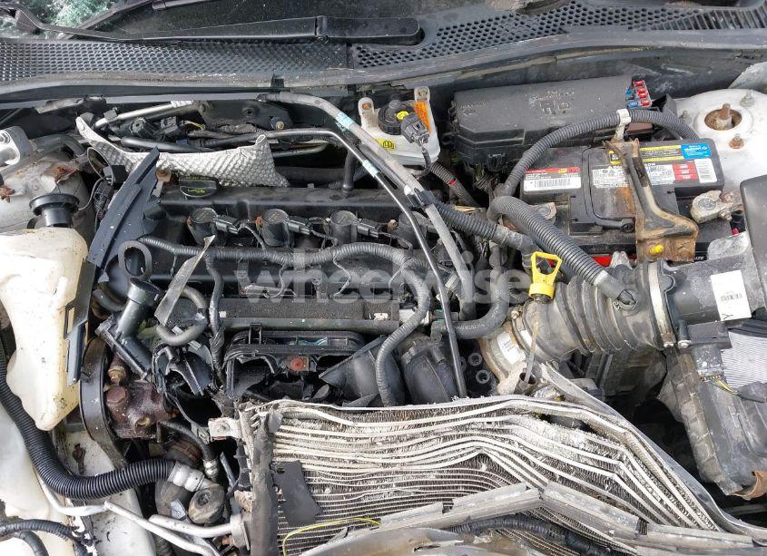 Photo 10 of 2010 Ford Focus S (VIN 1FAHP3EN4AW232867)