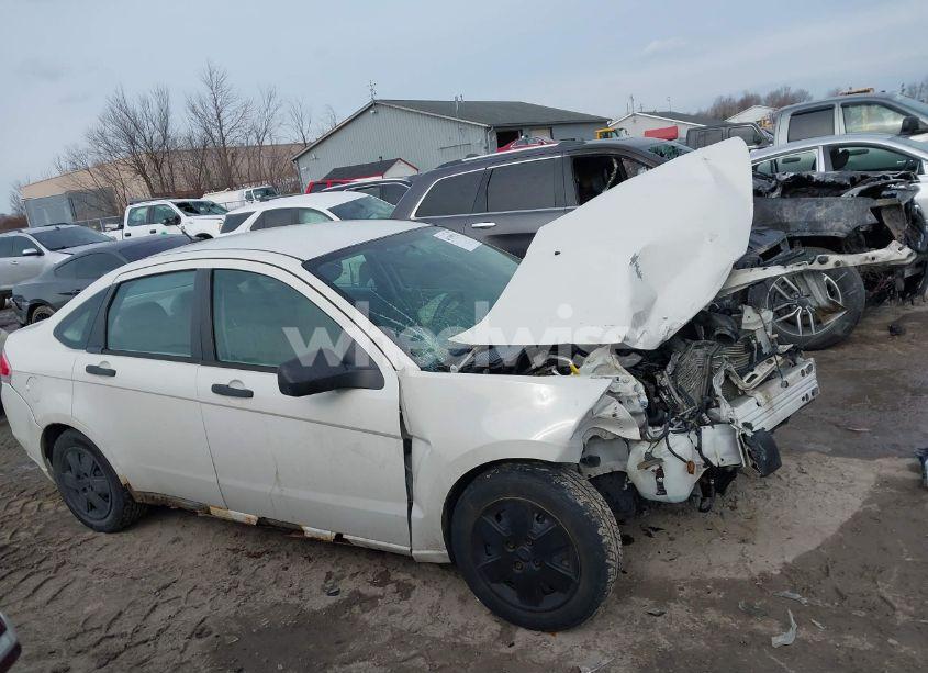 Photo 14 of 2010 Ford Focus S (VIN 1FAHP3EN4AW232867)