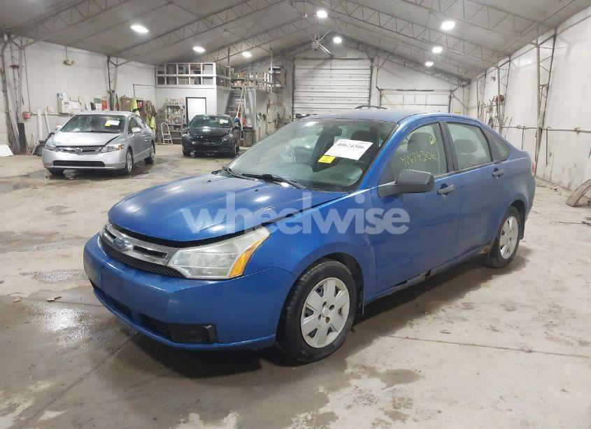 Photo 2 of 2010 Ford Focus S (VIN 1FAHP3EN5AW238600)