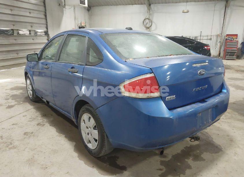 Photo 3 of 2010 Ford Focus S (VIN 1FAHP3EN5AW238600)