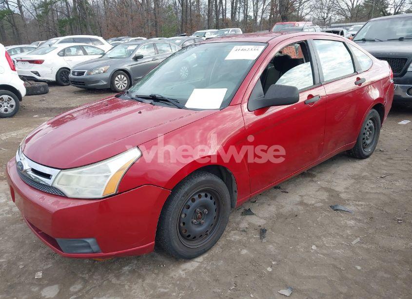 Photo 2 of 2011 Ford Focus S (VIN 1FAHP3EN5BW193286)