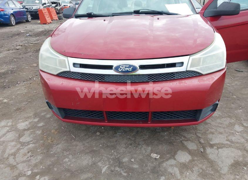 Photo 6 of 2011 Ford Focus S (VIN 1FAHP3EN5BW193286)