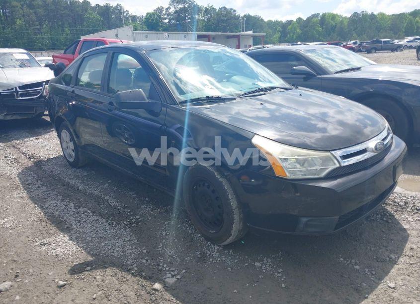 2011 Ford Focus S (VIN 1FAHP3EN5BW200785) main photo