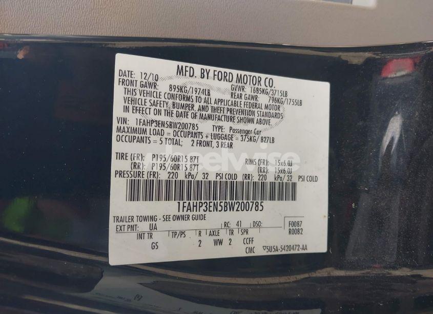 Photo 9 of 2011 Ford Focus S (VIN 1FAHP3EN5BW200785)