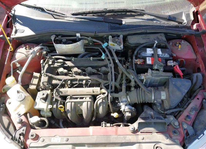 Photo 10 of 2011 Ford Focus S (VIN 1FAHP3EN6BW101229)