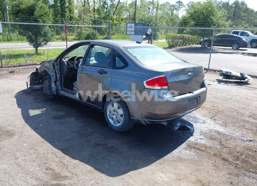 Photo 3 of 2011 Ford Focus S (VIN 1FAHP3EN6BW142668)