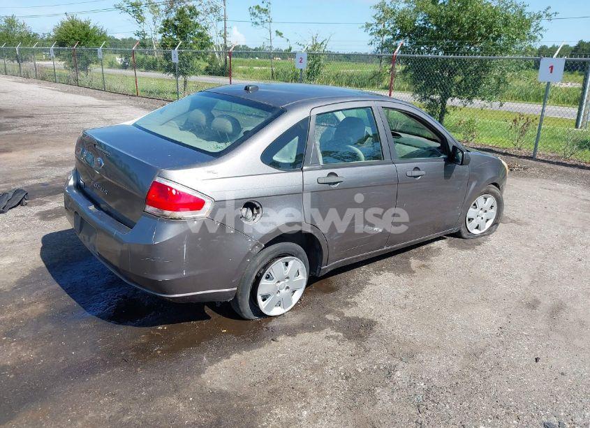 Photo 4 of 2011 Ford Focus S (VIN 1FAHP3EN6BW142668)