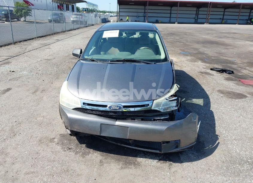 Photo 6 of 2011 Ford Focus S (VIN 1FAHP3EN6BW142668)