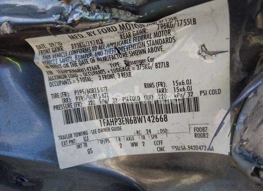 Photo 9 of 2011 Ford Focus S (VIN 1FAHP3EN6BW142668)