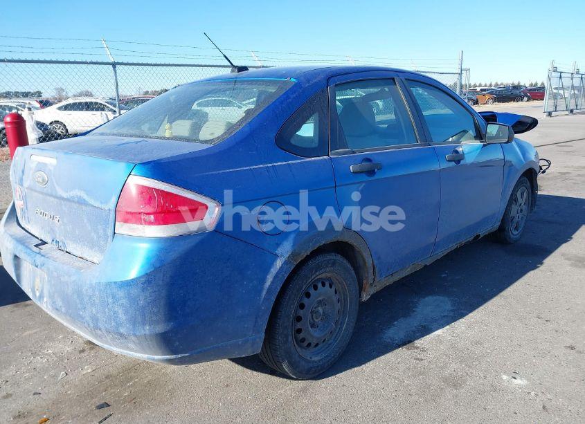 Photo 4 of 2010 Ford Focus S (VIN 1FAHP3EN7AW104476)