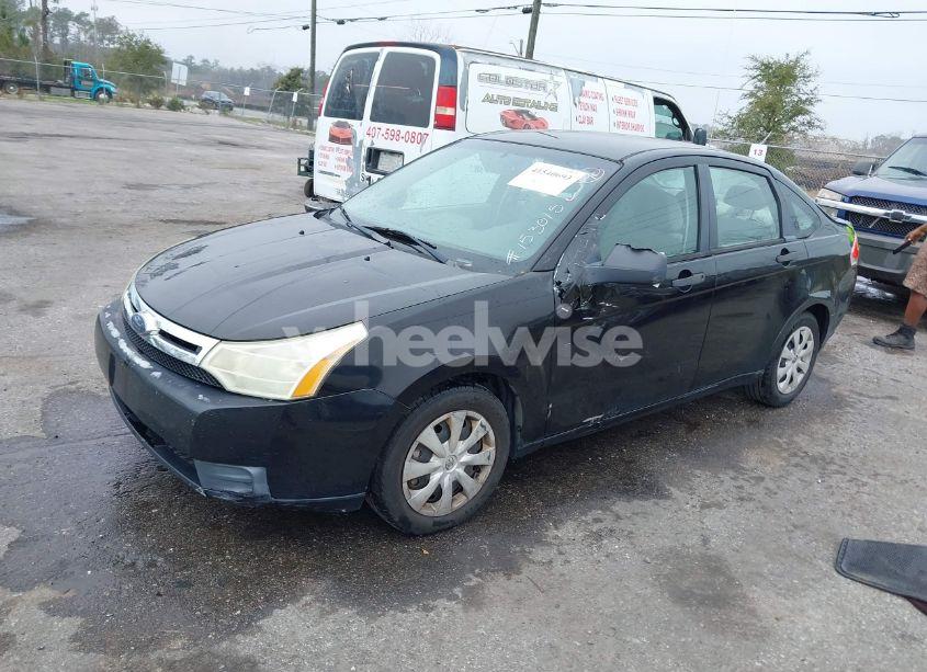 Photo 2 of 2010 Ford Focus S (VIN 1FAHP3EN7AW153015)