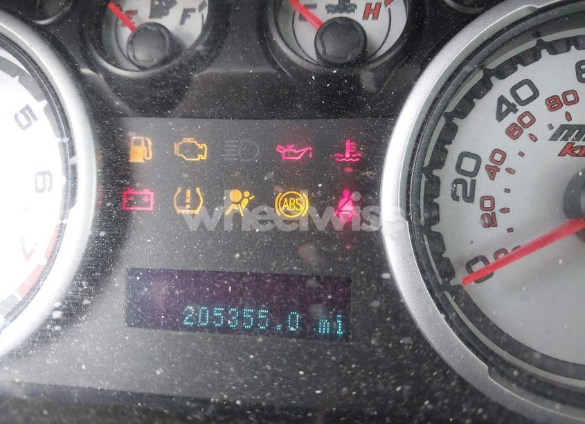 Photo 7 of 2010 Ford Focus S (VIN 1FAHP3EN7AW153015)