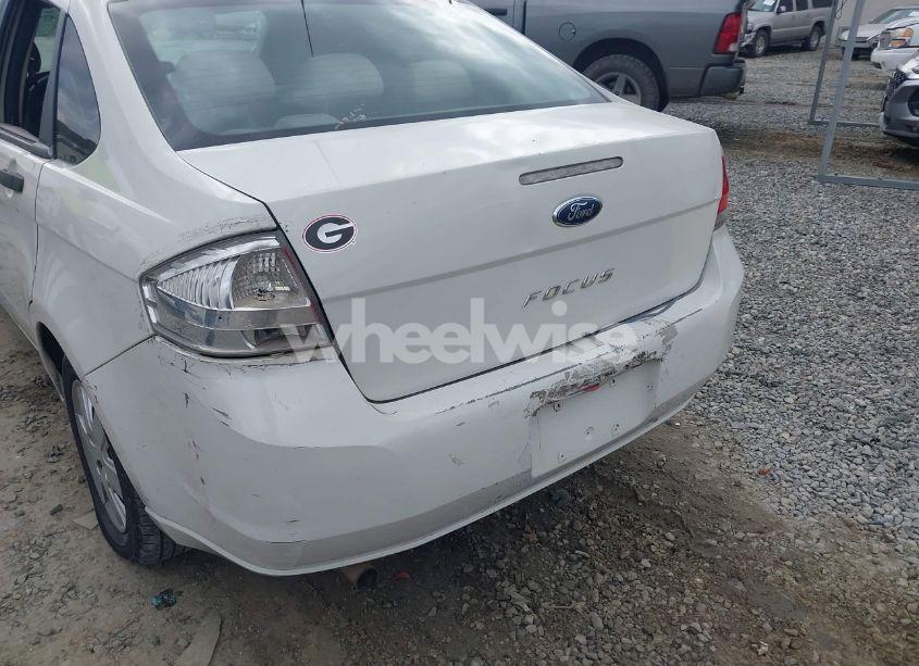 Photo 6 of 2010 Ford Focus S (VIN 1FAHP3EN7AW216713)