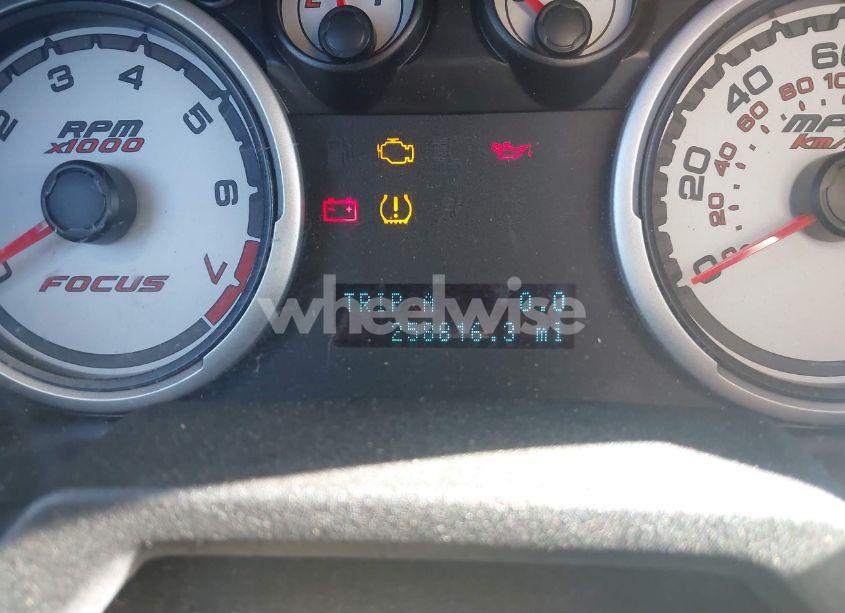 Photo 7 of 2010 Ford Focus S (VIN 1FAHP3EN7AW216713)