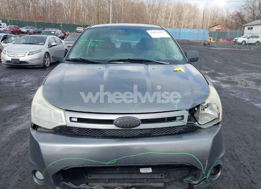 Photo 12 of 2010 Ford Focus S (VIN 1FAHP3EN7AW260890)