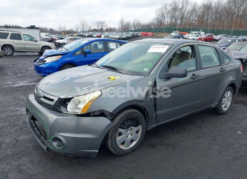Photo 2 of 2010 Ford Focus S (VIN 1FAHP3EN7AW260890)