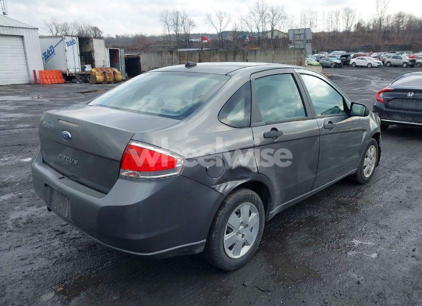 Photo 4 of 2010 Ford Focus S (VIN 1FAHP3EN7AW260890)