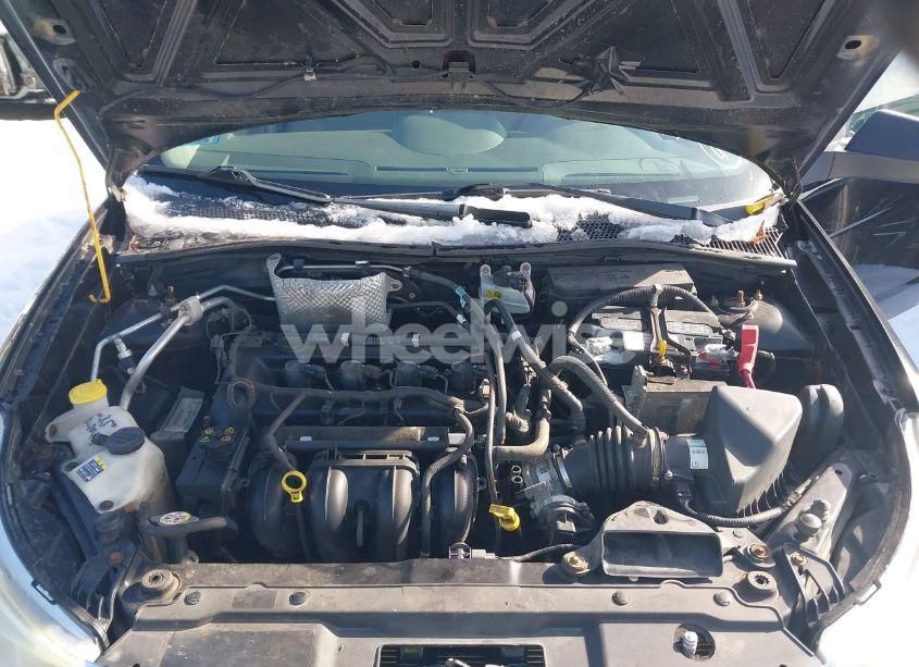 Photo 10 of 2010 Ford Focus S (VIN 1FAHP3EN7AW293968)