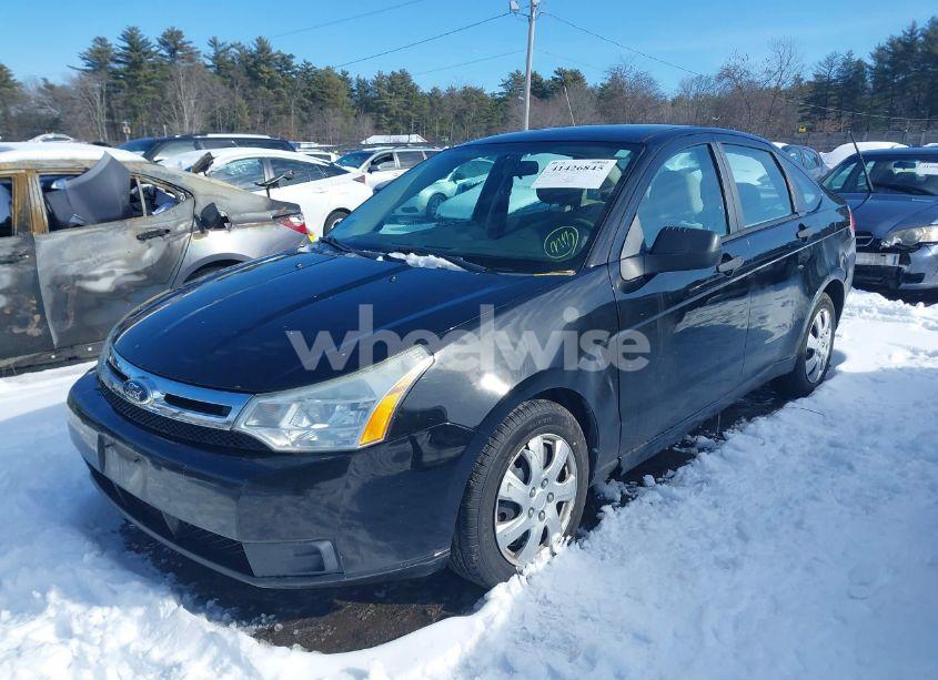 Photo 2 of 2010 Ford Focus S (VIN 1FAHP3EN7AW293968)