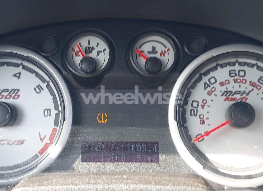 Photo 7 of 2010 Ford Focus S (VIN 1FAHP3EN7AW293968)