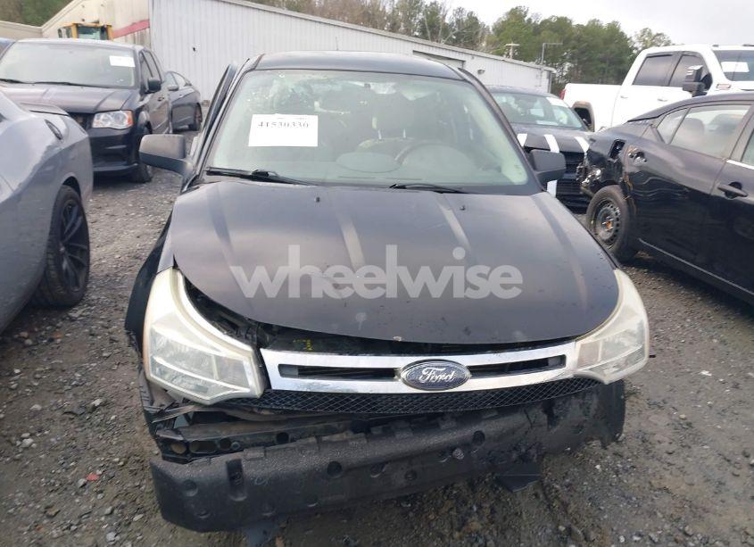 Photo 12 of 2010 Ford Focus S (VIN 1FAHP3EN9AW170219)