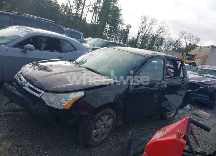 Photo 14 of 2010 Ford Focus S (VIN 1FAHP3EN9AW170219)