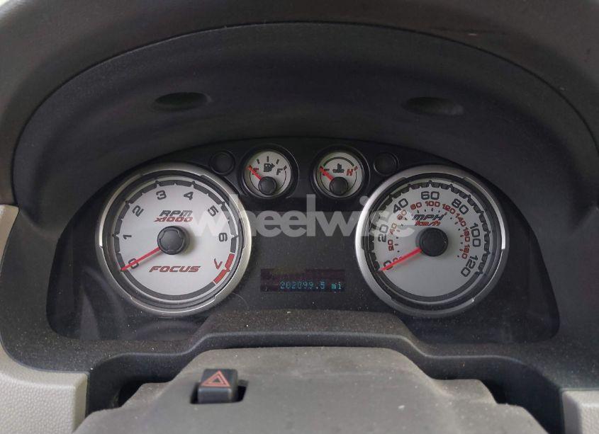 Photo 7 of 2010 Ford Focus S (VIN 1FAHP3EN9AW170219)