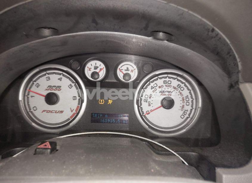 Photo 7 of 2010 Ford Focus S (VIN 1FAHP3EN9AW247994)