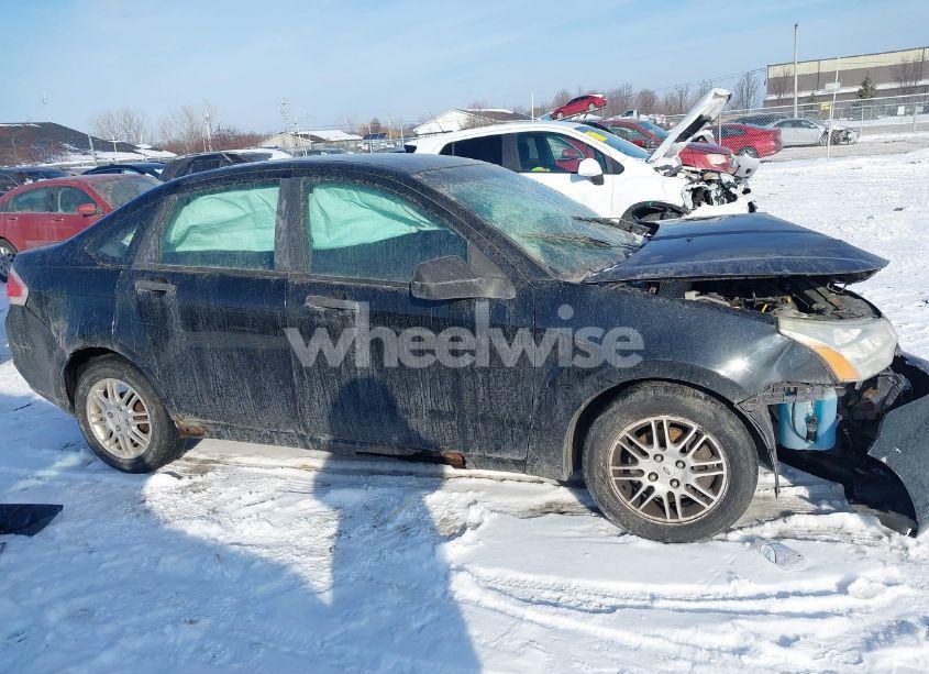 Photo 13 of 2010 Ford Focus S (VIN 1FAHP3ENXAW106206)