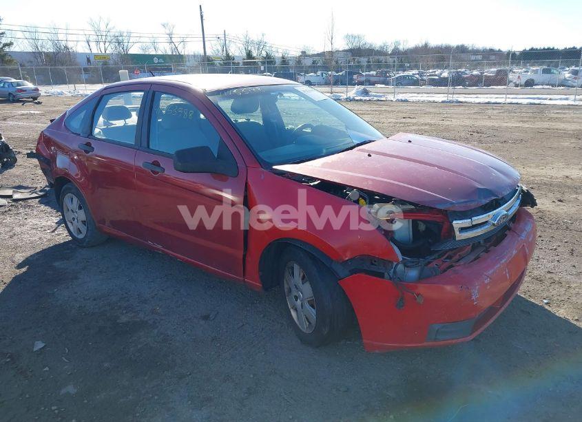 2010 Ford Focus S (VIN 1FAHP3ENXAW256235) main photo