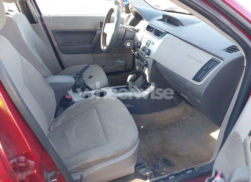 Photo 5 of 2010 Ford Focus S (VIN 1FAHP3ENXAW256235)