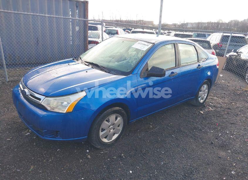 Photo 2 of 2011 Ford Focus S (VIN 1FAHP3ENXBW127008)