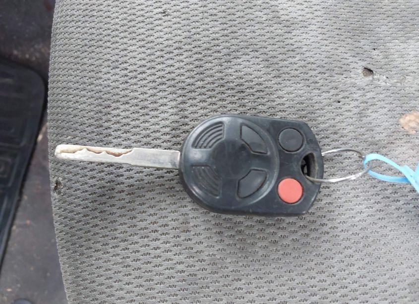 Photo 11 of 2012 Ford Focus SE (VIN 1FAHP3F20CL182851)