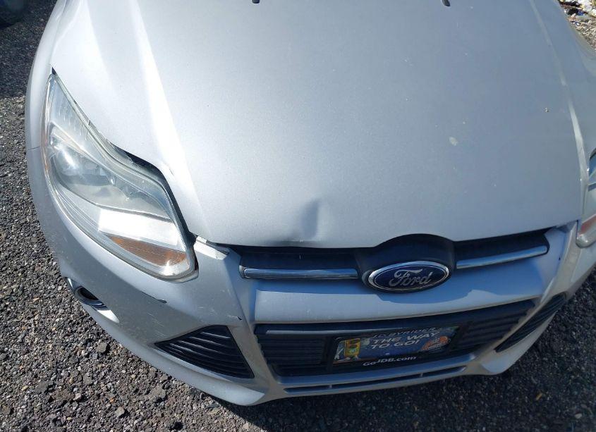 Photo 6 of 2012 Ford Focus SE (VIN 1FAHP3F20CL371631)