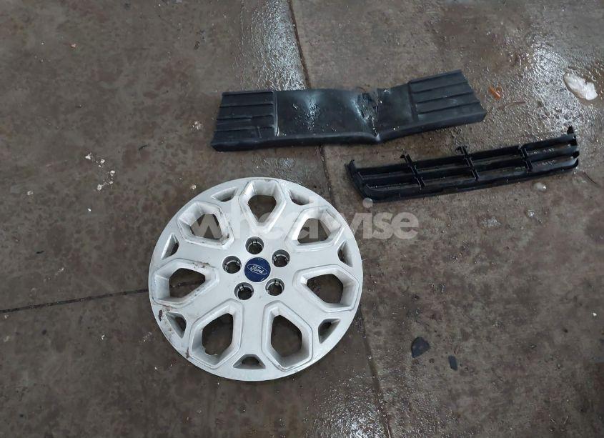 Photo 12 of 2012 Ford Focus SE (VIN 1FAHP3F20CL421086)