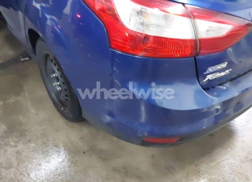 Photo 18 of 2012 Ford Focus SE (VIN 1FAHP3F20CL421086)