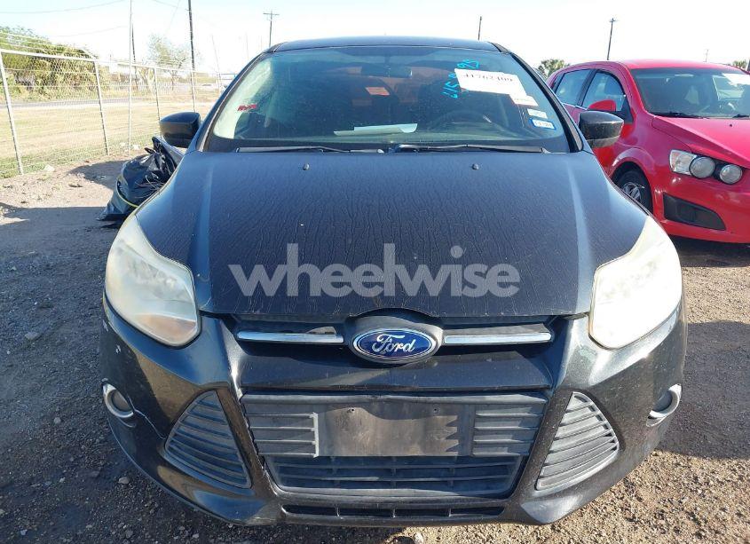 Photo 6 of 2012 Ford Focus SE (VIN 1FAHP3F20CL455495)