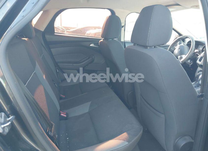 Photo 8 of 2012 Ford Focus SE (VIN 1FAHP3F20CL455495)