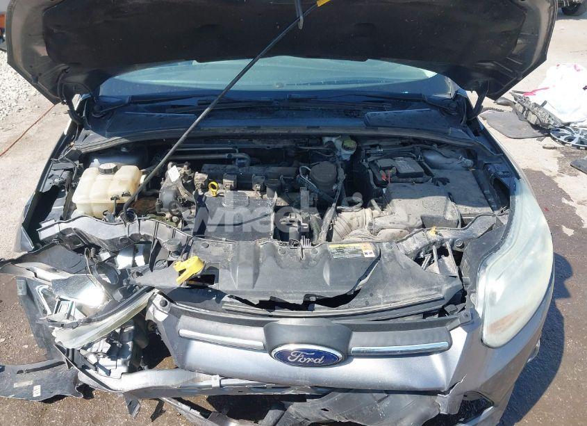 Photo 10 of 2012 Ford Focus SE (VIN 1FAHP3F20CL456565)