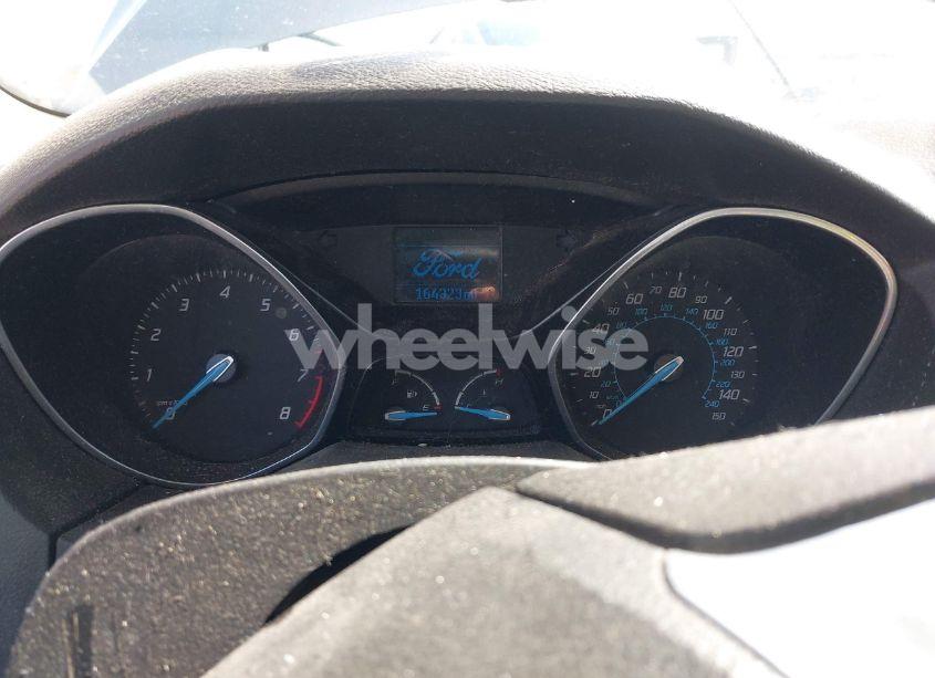 Photo 7 of 2012 Ford Focus SE (VIN 1FAHP3F20CL456565)