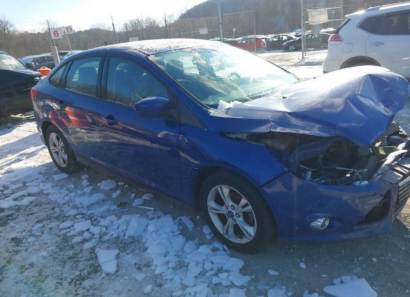 2012 Ford Focus SE (VIN 1FAHP3F20CL471910) main photo