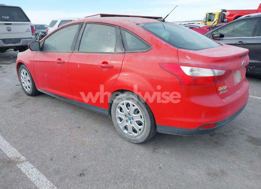 Photo 3 of 2012 Ford Focus SE (VIN 1FAHP3F21CL160454)
