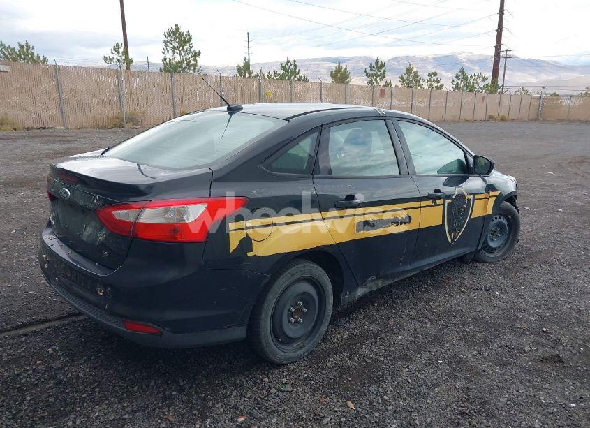 Photo 4 of 2012 Ford Focus SE (VIN 1FAHP3F21CL163564)