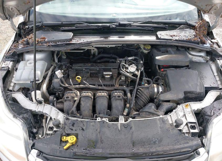 Photo 10 of 2012 Ford Focus SE (VIN 1FAHP3F21CL172314)