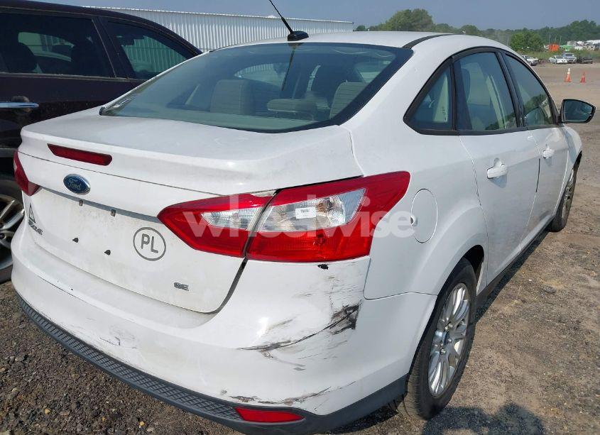 Photo 6 of 2012 Ford Focus SE (VIN 1FAHP3F21CL192126)