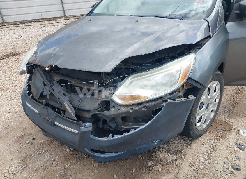 Photo 6 of 2012 Ford Focus SE (VIN 1FAHP3F21CL199240)