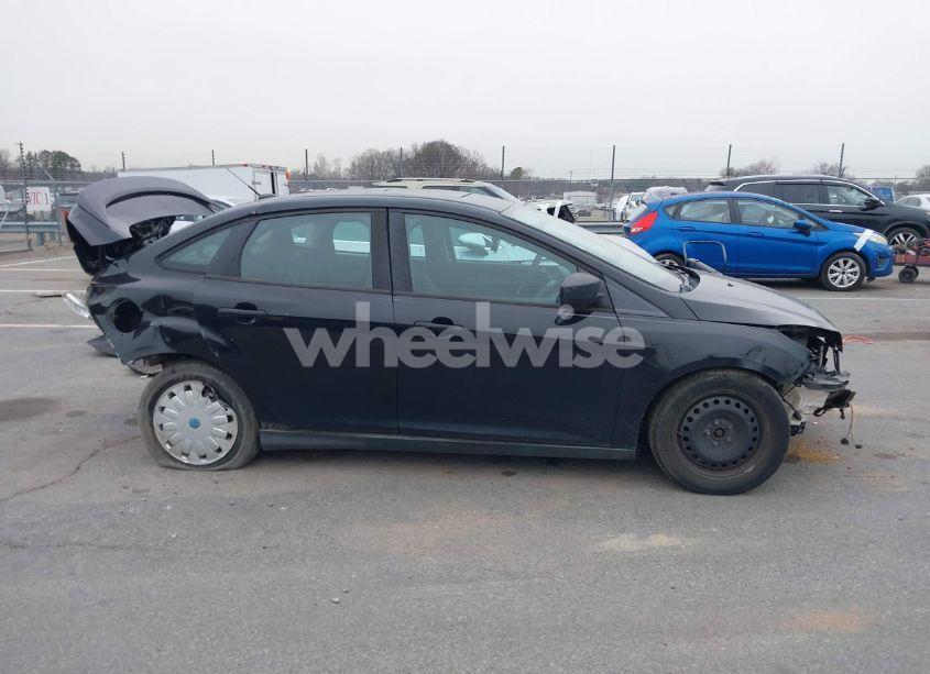 Photo 13 of 2012 Ford Focus SE (VIN 1FAHP3F21CL265270)
