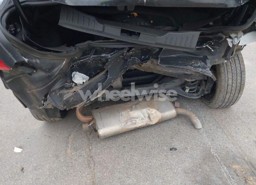 Photo 6 of 2012 Ford Focus SE (VIN 1FAHP3F21CL265270)