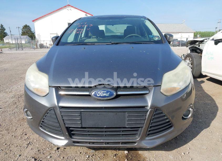 Photo 6 of 2012 Ford Focus SE (VIN 1FAHP3F21CL292629)