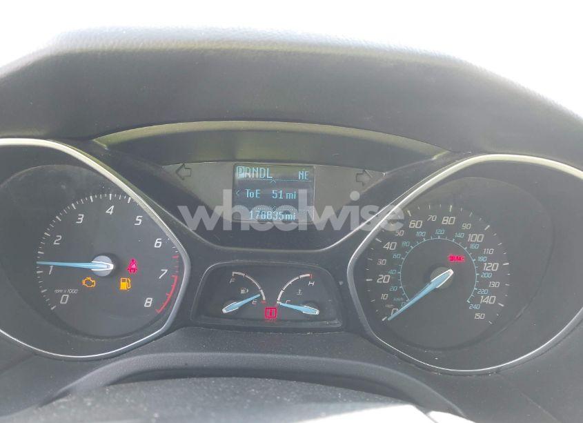 Photo 7 of 2012 Ford Focus SE (VIN 1FAHP3F21CL292629)